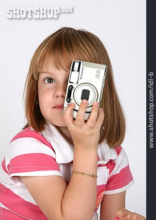 
                Kind, Mädchen, Fotografieren                   