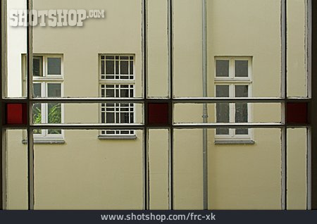 
                Wohnhaus, Fenster                   