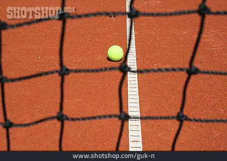 
                Tennisplatz, Tennisball, Tennisnetz                   