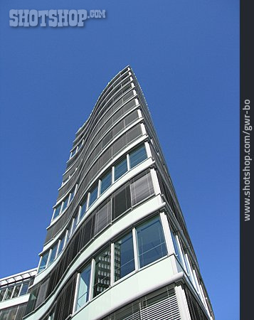 
                Bürogebäude, Frankfurter Welle                   
