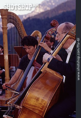 
                Harfe, Musiker, Philharmonisches Orchester, Kontrabass                   