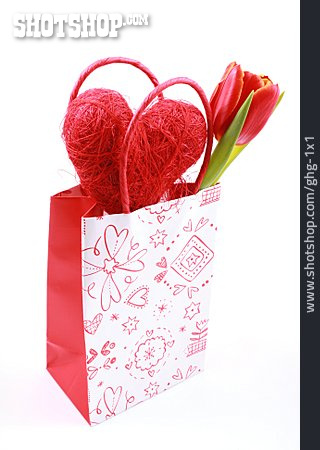 
                Herz, Geschenk, Valentinstag, Geschenktüte                   