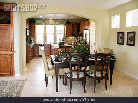 
                Küche, Esstisch, Wohnzimmer, Inneneinrichtung, Esszimmer                   