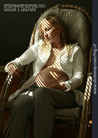 
                Junge Frau, Ausruhen, Schwangerschaft, Babybauch                   