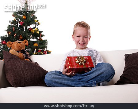 
                Kind, Weihnachten, Bescherung                   