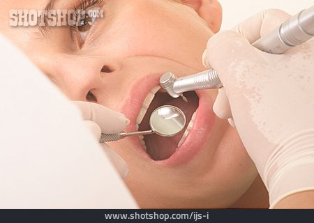 
                Zahnarzt, Patient, Behandlung                   