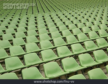 
                In Einer Reihe, Stadionsitz                   