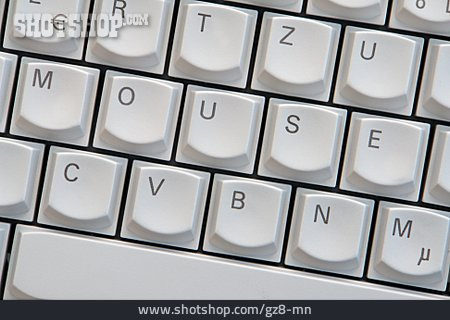 
                Tastatur, Mouse                   