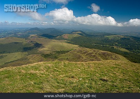 
                Landschaft, Vulkanlandschaft, Zentralmassiv, Auvergne                   
