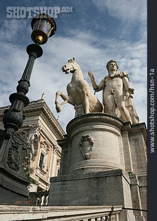 
                Statue, Rom, Kapitolsplatz, Pollux, Polydeukes                   