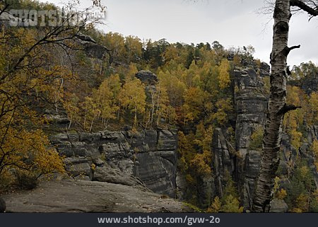 
                Elbsandsteingebirge                   