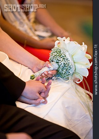 
                Hochzeit, Hand Halten, Brautstrauß                   
