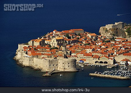 
                Meer, Kroatien, Dubrovnik, Hafenstadt                   