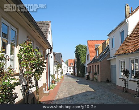 
                Dorf, Gasse, Schleswig                   