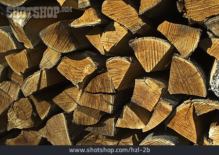 
                Holzstapel, Schnittholz                   