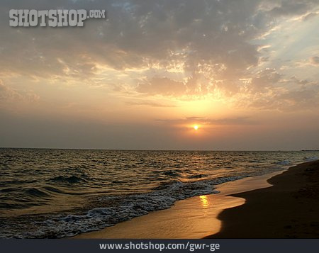 
                Sonnenuntergang, Strand, Meer                   