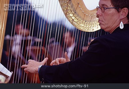 
                Harfe, Musiker, Orchester                   