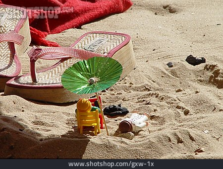 
                Sand, Spielzeug, Humor & Skurril                   