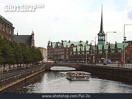 
                Dänemark, Kopenhagen, Alte Börse, Schloss Christiansborg                   