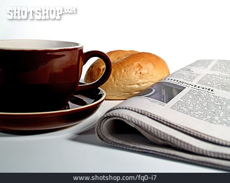 
                Zeitung, Frühstück, Kaffeetasse, Brötchen                   