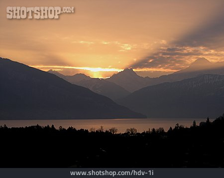 
                Morgenrot, Thunersee                   