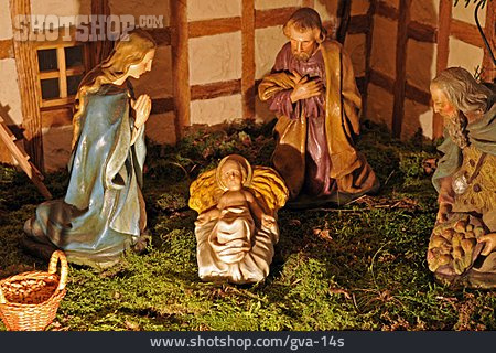 
                Weihnachtskrippe, Krippenfiguren, Heilige Nacht, Christi Geburt                   