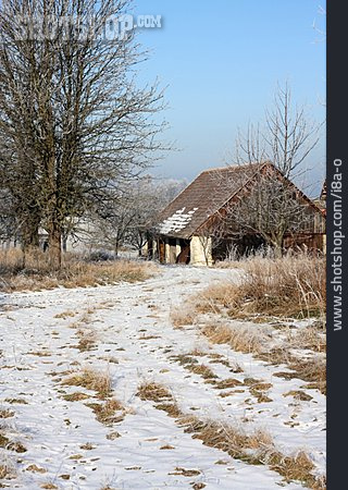 
                Winterlandschaft, Hütte                   