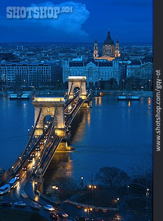 
                Brücke, Donau, Budapest, Ungarn, Kettenbrücke                   