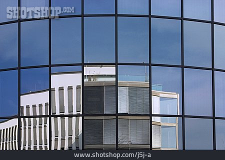 
                Architektur, Gebäude, Glasfassade                   
