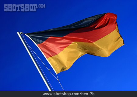 
                Deutschland, Nationalflagge, Trikolore                   