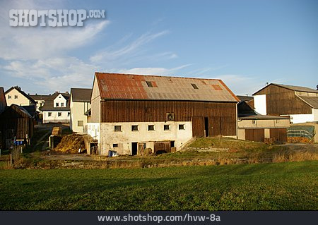 
                Bauernhof                   