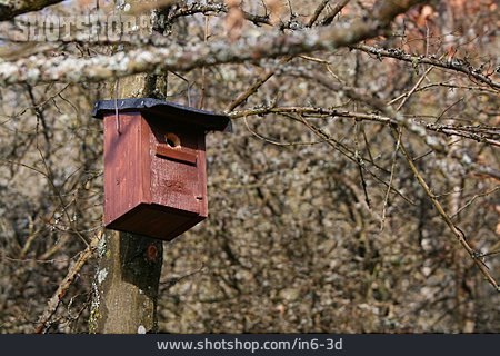 
                Bird House, Nesting Box                   