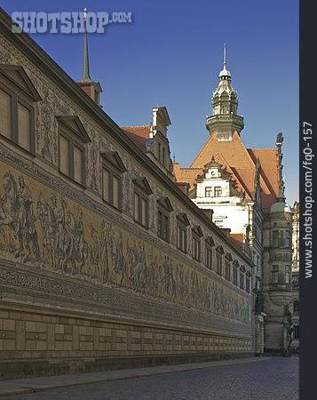 
                Fassade, Dresden, Georgentor, Gemäldefries                   