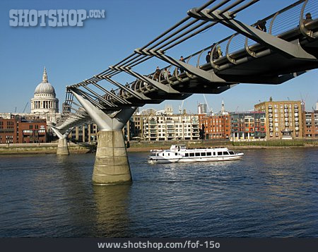 
                London, Themse, Fußgängerbrücke, Millennium Bridge                   