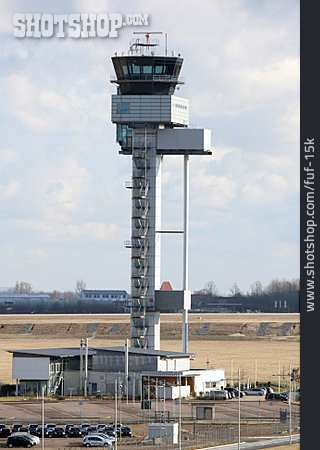 
                Flugverkehr, Tower, Flugüberwachung                   