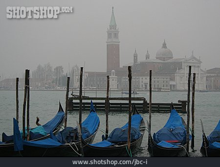 
                Nebel, Gondel, Venedig                   