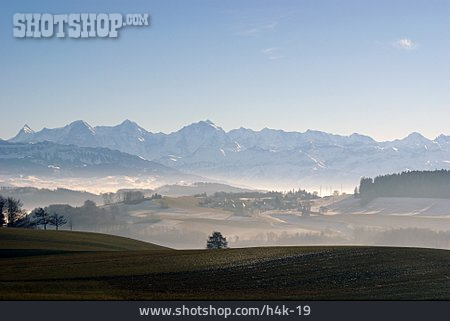
                Landschaft, Berner Alpen, Gurten                   