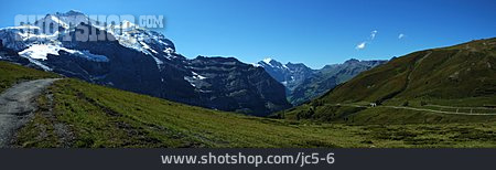 
                Gebirgskette, Berner Alpen                   