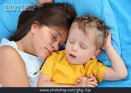 
                Mutter, Schlafen, Zuneigung, Sohn                   