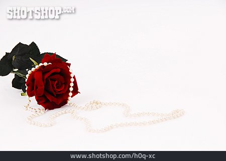 
                Schmuck, Perlenkette, Rote Rose                   