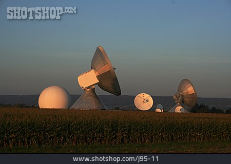 
                Parabolantenne, Erdfunkstelle, Raisting, Radarstation                   