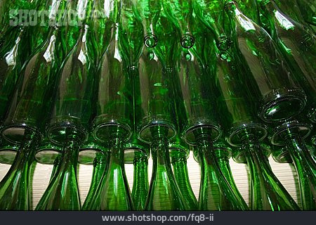 
                Flasche, Weinflasche, Grünglas                   