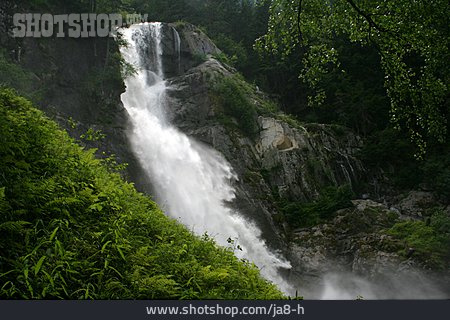 
                Wasserfall, Südtirol, Val Di Genova                   