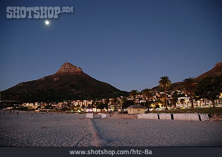 
                Strand, Camps Bay, Lion's Head                   
