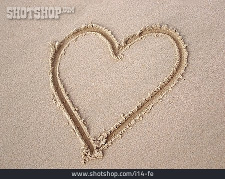 
                Sand, Herz                   