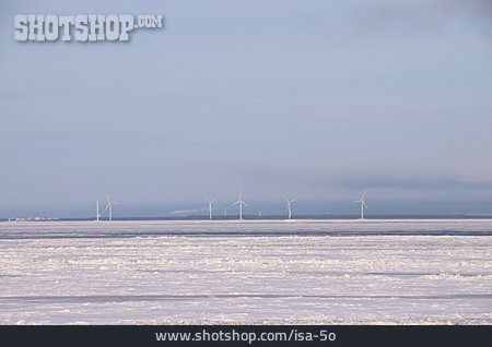 
                Windkraftanlage, Eismeer                   