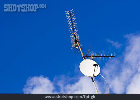 
                Antenne, Satellitenschüssel, Satellitenantenne                   