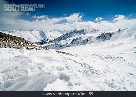 
                Gebirge, Winterlandschaft, Schnee, Neuschnee                   
