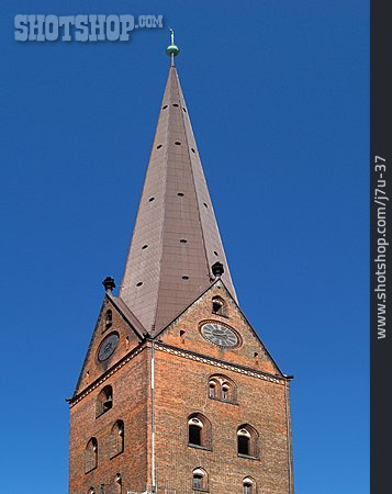 
                Kirchturm, Hamburg, Petrikirche                   