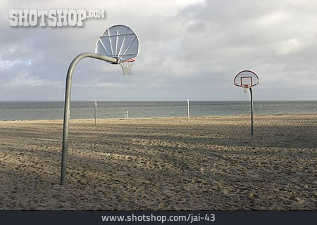 
                Strand, Basketballkorb                   